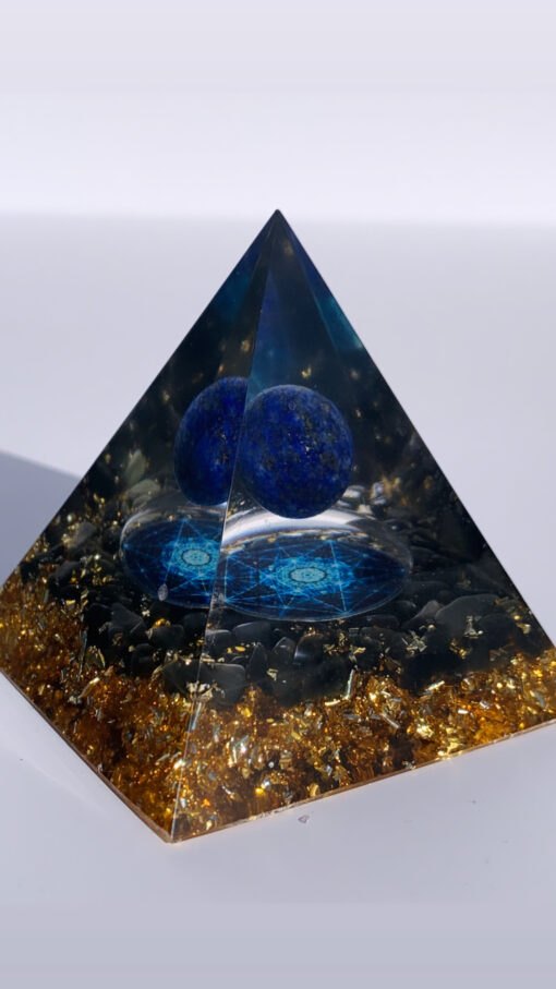 Lapis Lazuli resin pyramid