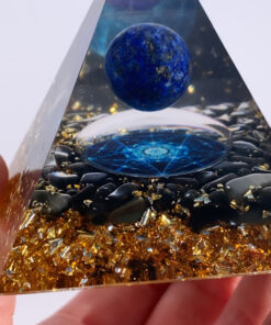 Lapis Lazuli resin pyramid