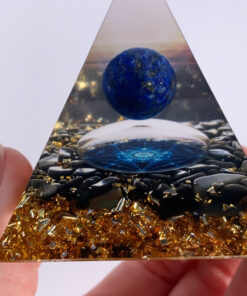 Lapis Lazuli resin pyramid