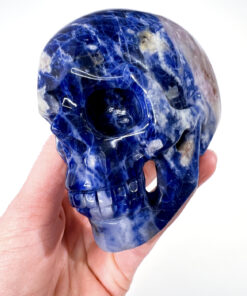 Sodalite skull