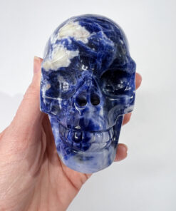 Sodalite skull