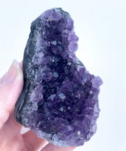 Amethyst cluster cut base