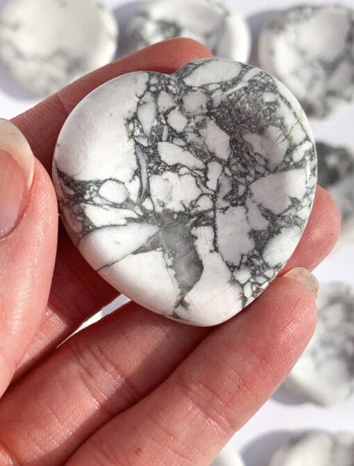 Howlite worry stone