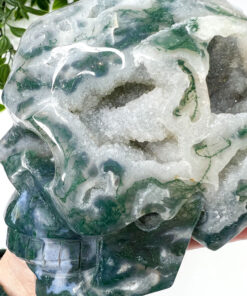 Large moss agate skull