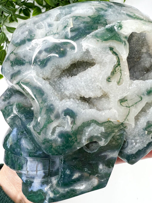 Large moss agate skull