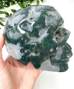 Large moss agate skull