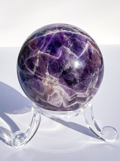 plastic sphere stand for crystals