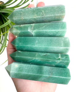 Green Aventurine point