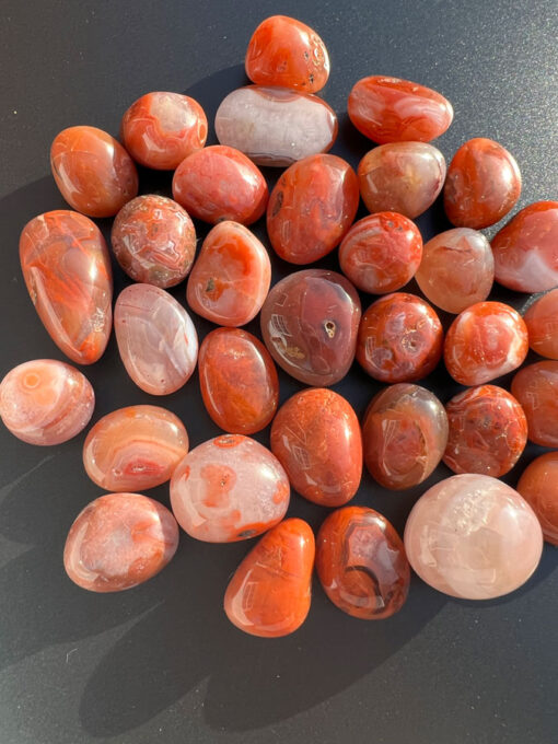 Carnelian tumblestone