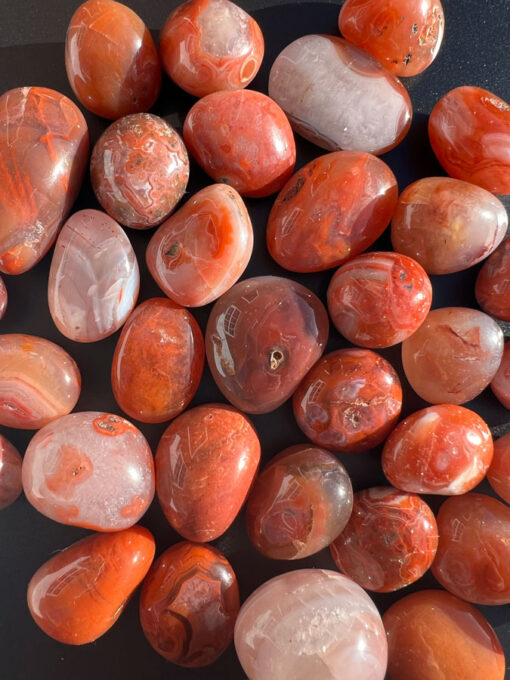 Carnelian tumblestone