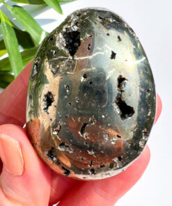 Pyrite palm stone