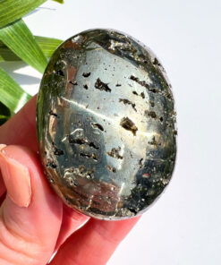 Pyrite palm stone