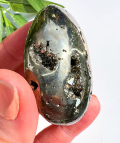 Pyrite palm stone