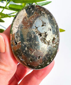 Pyrite palm stone