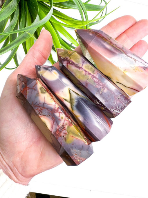 Mookaite Jasper point