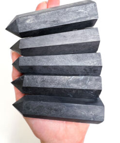 Shungite point