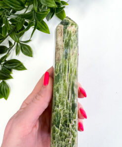 Tremolite obelisk