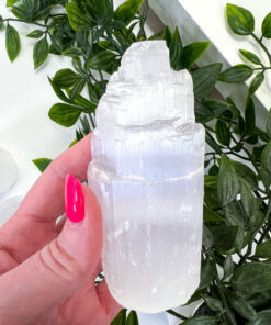 medium Selenite tower