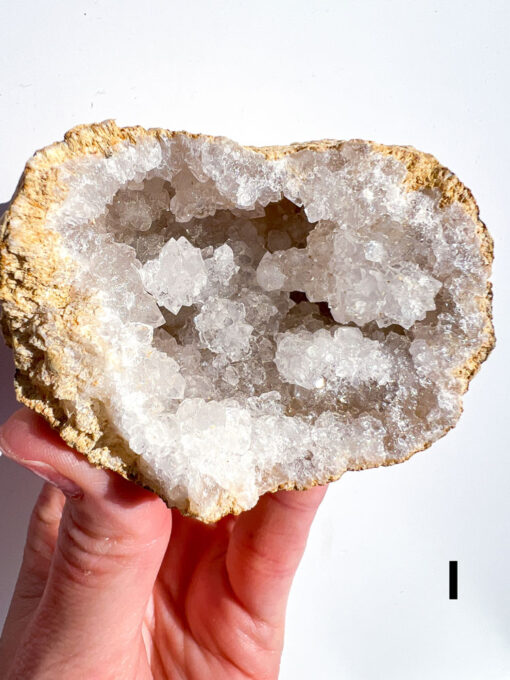 Quartz geode