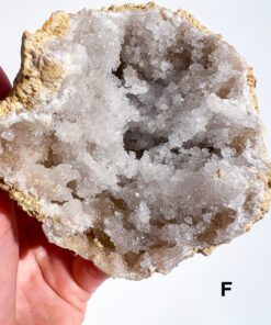 Quartz geode