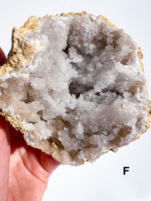 Quartz geode