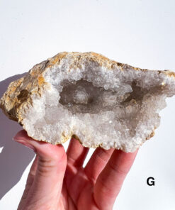 Quartz geode