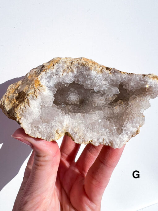 Quartz geode