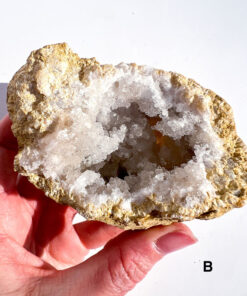 Quartz geode