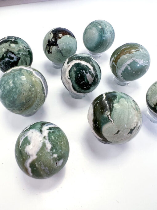 Green Sardonyx sphere