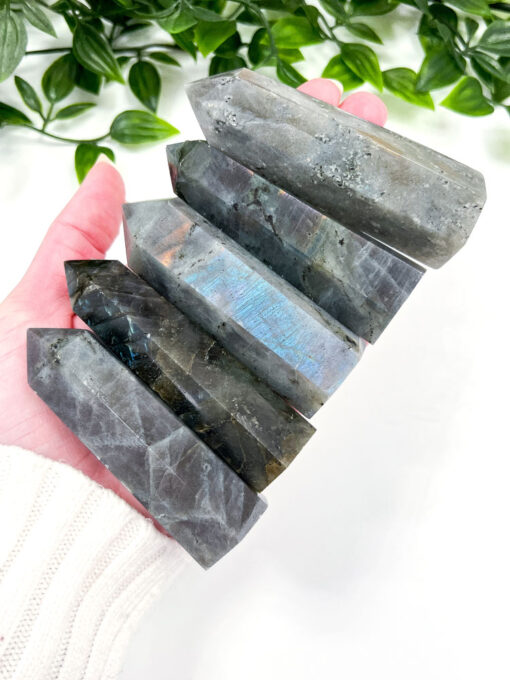 Labradorite point