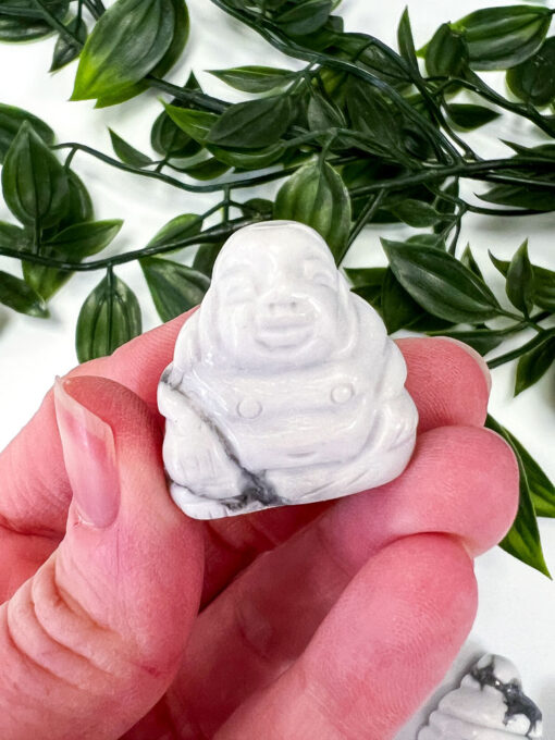 mini Howlite buddha