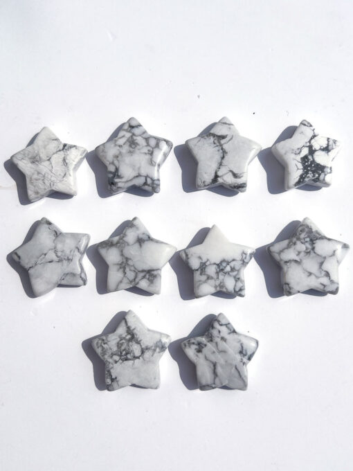 Howlite star