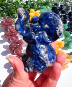 Sodalite elephant carvings