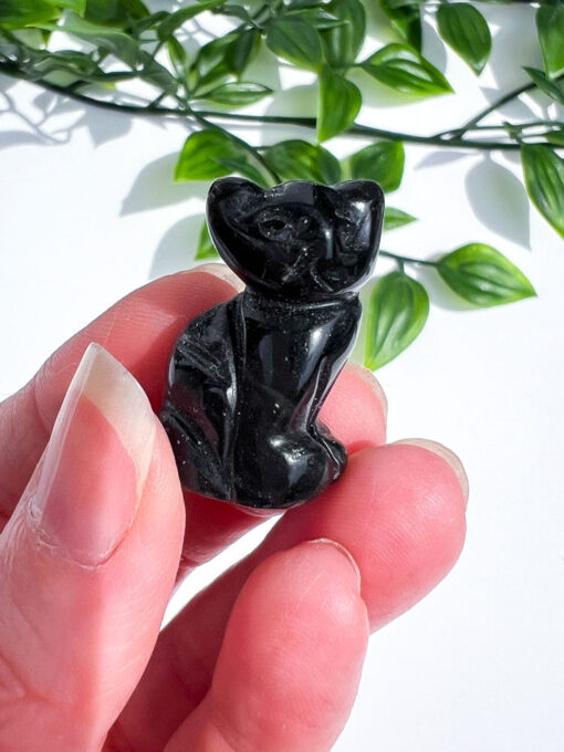 Black Obsidian cat carving