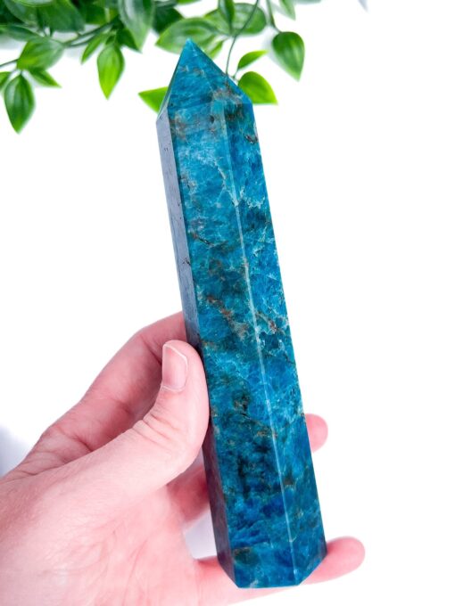 Blue Apatite Tower | F | 0.35kg