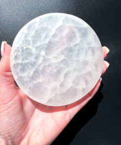 Selenite charging plate