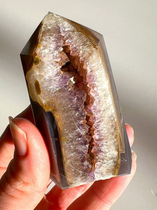 Druzy Agate Tower