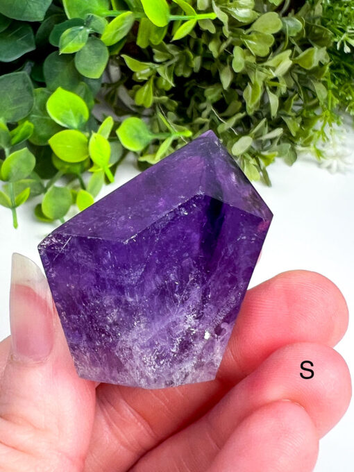 Amethyst point